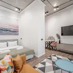 Апартаменты Renaissance By Reside Baltic