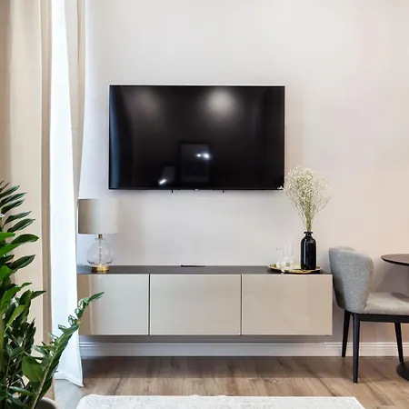 Apartment Renaissance By Reside Baltic *